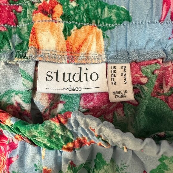 Studio by Denim & Co. Printed Wide-Leg Crop Pants - Picture 3 of 4